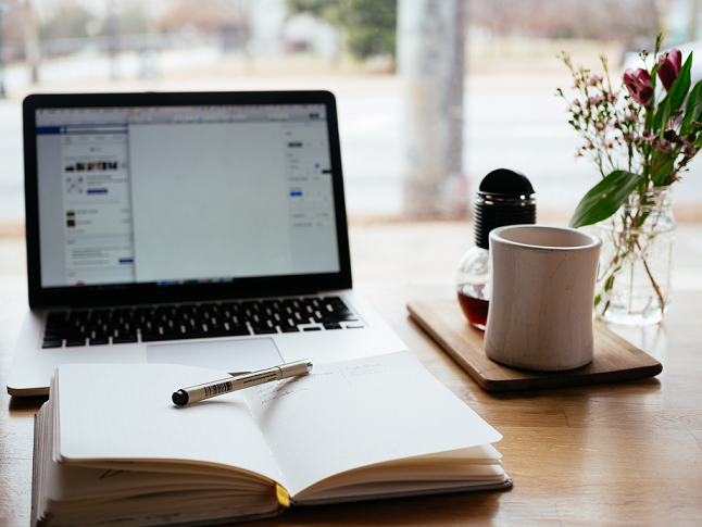 accountant's work station