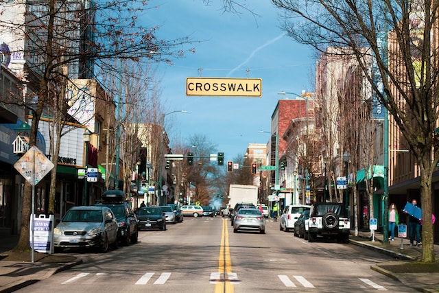 university avenue in seattle